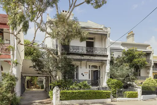 193 Glenmore Road, Paddington Sold by Bradfield Badgerfox