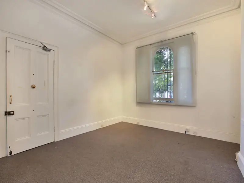 354 Victoria Street, Darlinghurst Sold by Bradfield Badgerfox - image 1