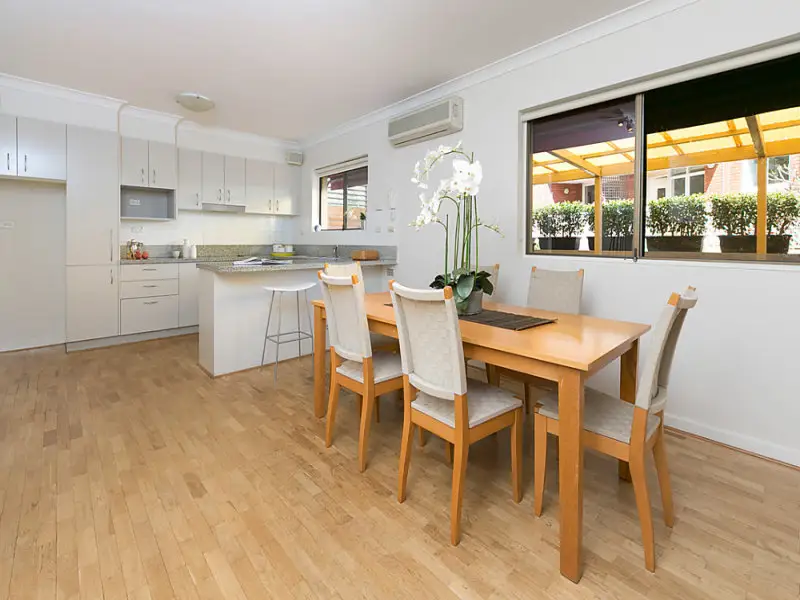 6/171 Blair Street, North Bondi Sold by Bradfield Badgerfox - image 1