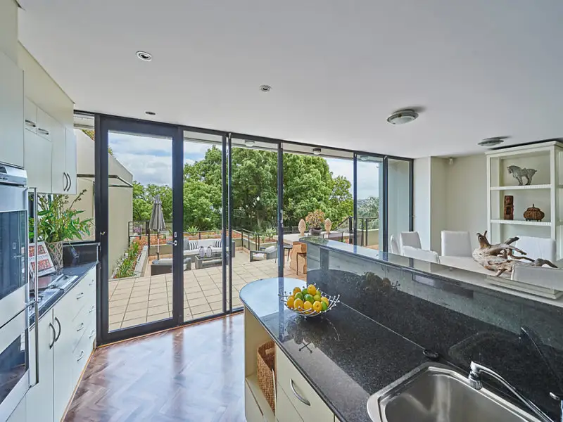 8/6-8 Birriga Road, Bellevue Hill Sold by Bradfield Badgerfox - image 1