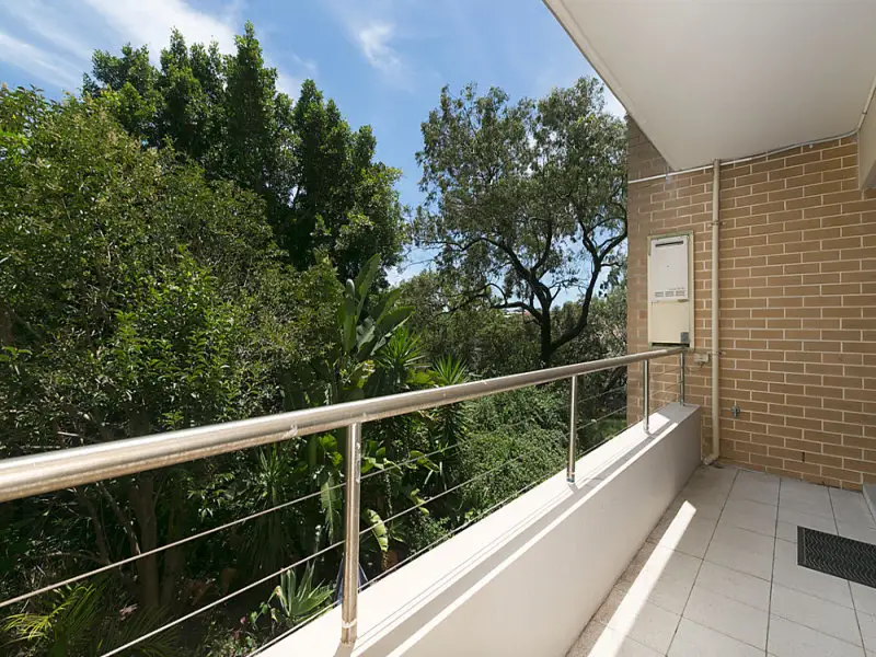 6/62-64 Clovelly Road, Randwick Sold by Bradfield Badgerfox - image 1