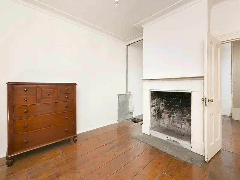 4 Alton Street, Woollahra Sold by Bradfield Badgerfox - image 1