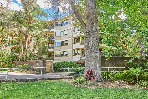 8/1-7 Queens Avenue, Rushcutters Bay Sold by Bradfield Badgerfox