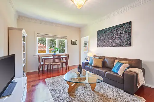 8/5 Cowper Street, Randwick Sold by Bradfield Badgerfox