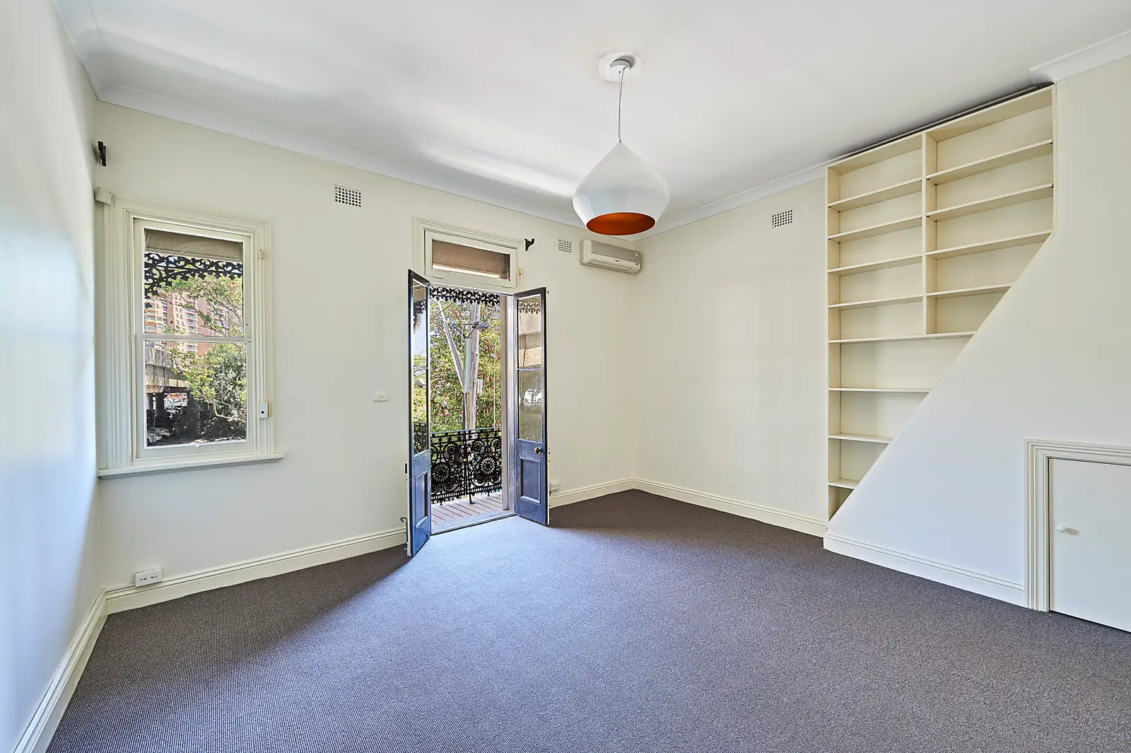 27 Grosvenor Street, Woollahra Sold by Bradfield Badgerfox - image 1