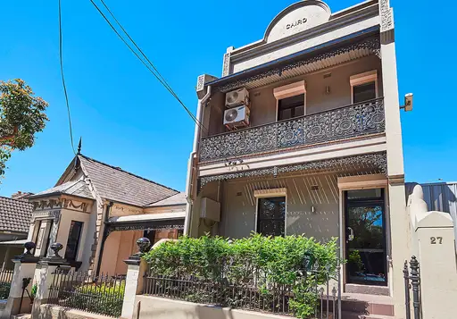 27 Grosvenor Street, Woollahra Sold by Bradfield Badgerfox