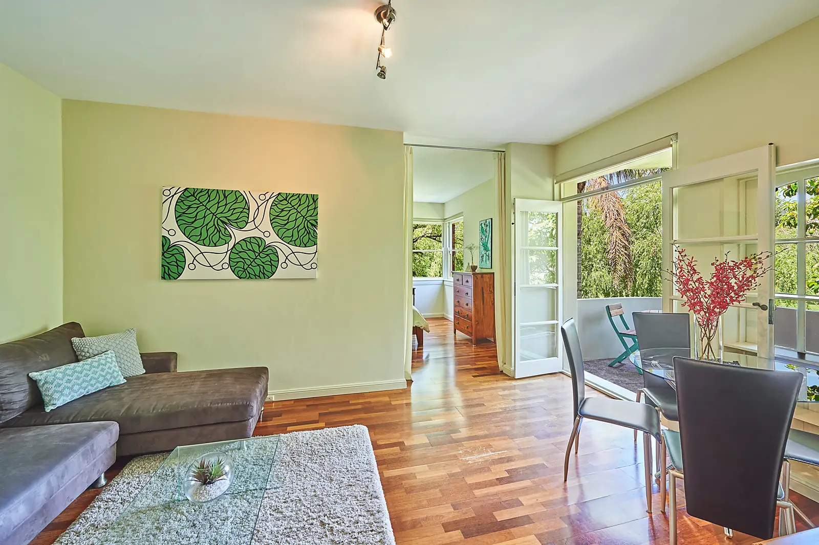 8/15 Manion Avenue, Rose Bay Sold by Bradfield Badgerfox - image 1