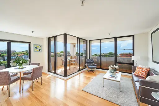 40/107 Macpherson Street, Bronte Sold by Bradfield Badgerfox