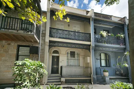 247A Bourke Street, Darlinghurst Sold by Bradfield Badgerfox