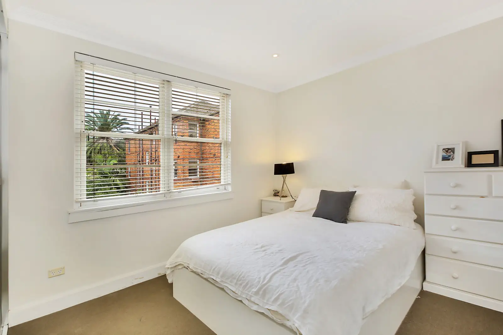 11/126 Francis Street, Bondi Beach Sold by Bradfield Badgerfox - image 1