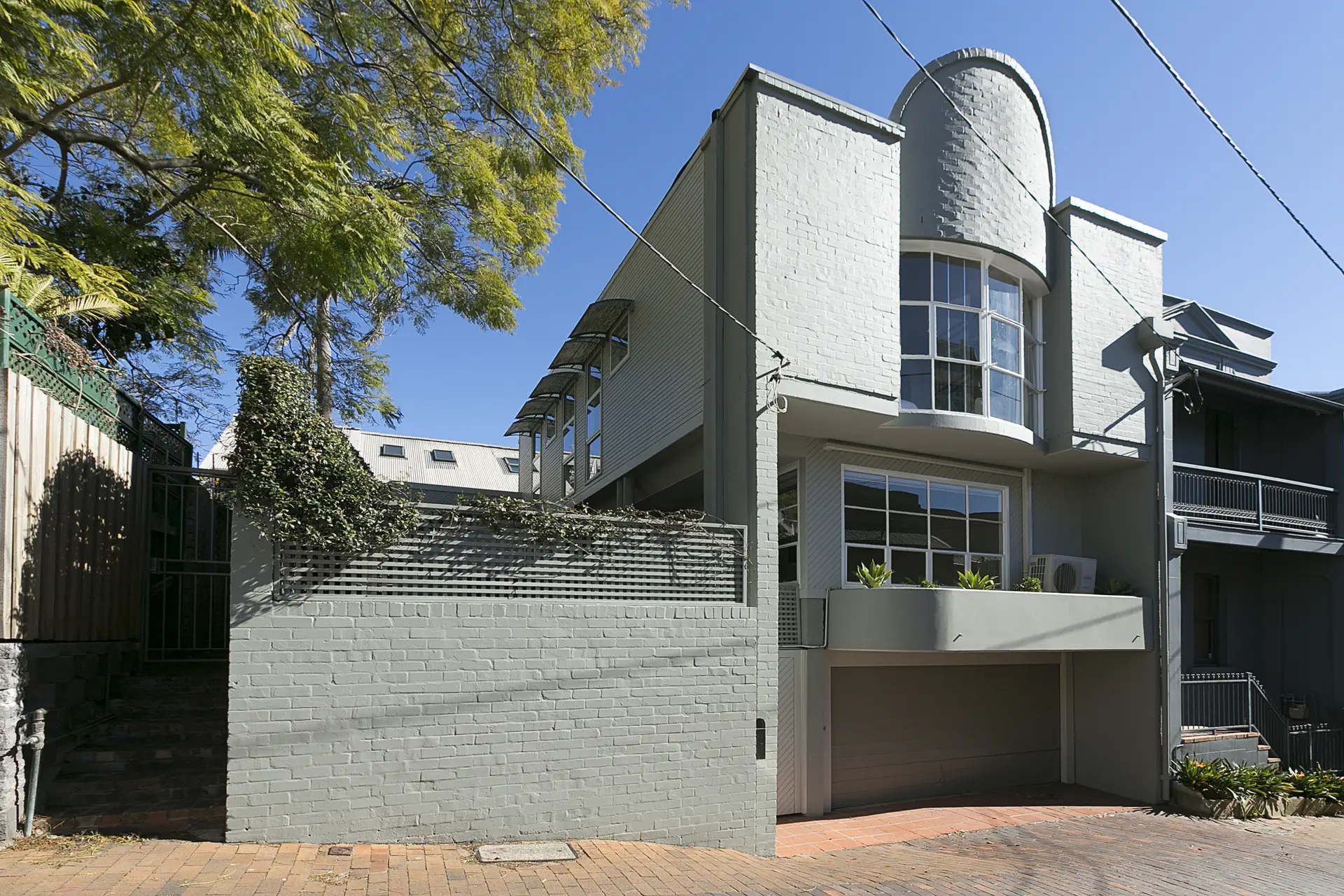 2A Herbert Road, Edgecliff Sold by Bradfield Badgerfox - image 1