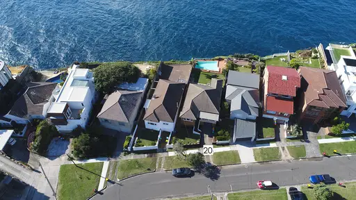 20 Wentworth Street, Dover Heights Sold by Bradfield Badgerfox