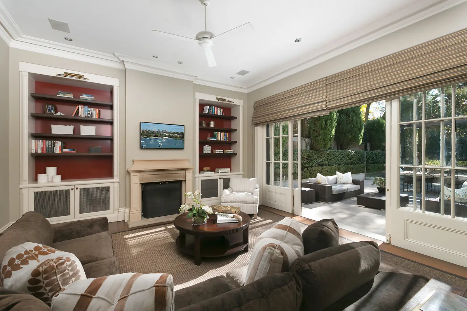 4 Rosemont Avenue, Woollahra Sold by Bradfield Badgerfox - image 1