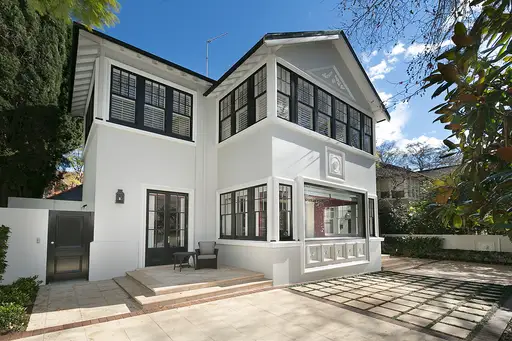 4 Rosemont Avenue, Woollahra Sold by Bradfield Badgerfox