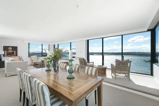 12A/5-11 Thornton Street, Darling Point Sold by Bradfield Badgerfox