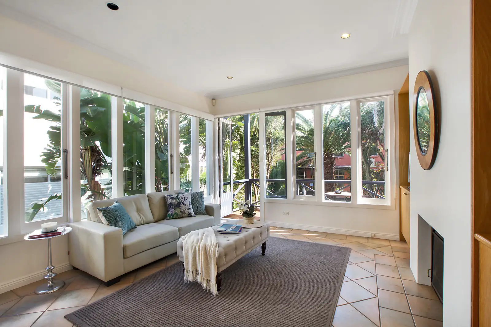 17 Young Street, Vaucluse Sold by Bradfield Badgerfox - image 1