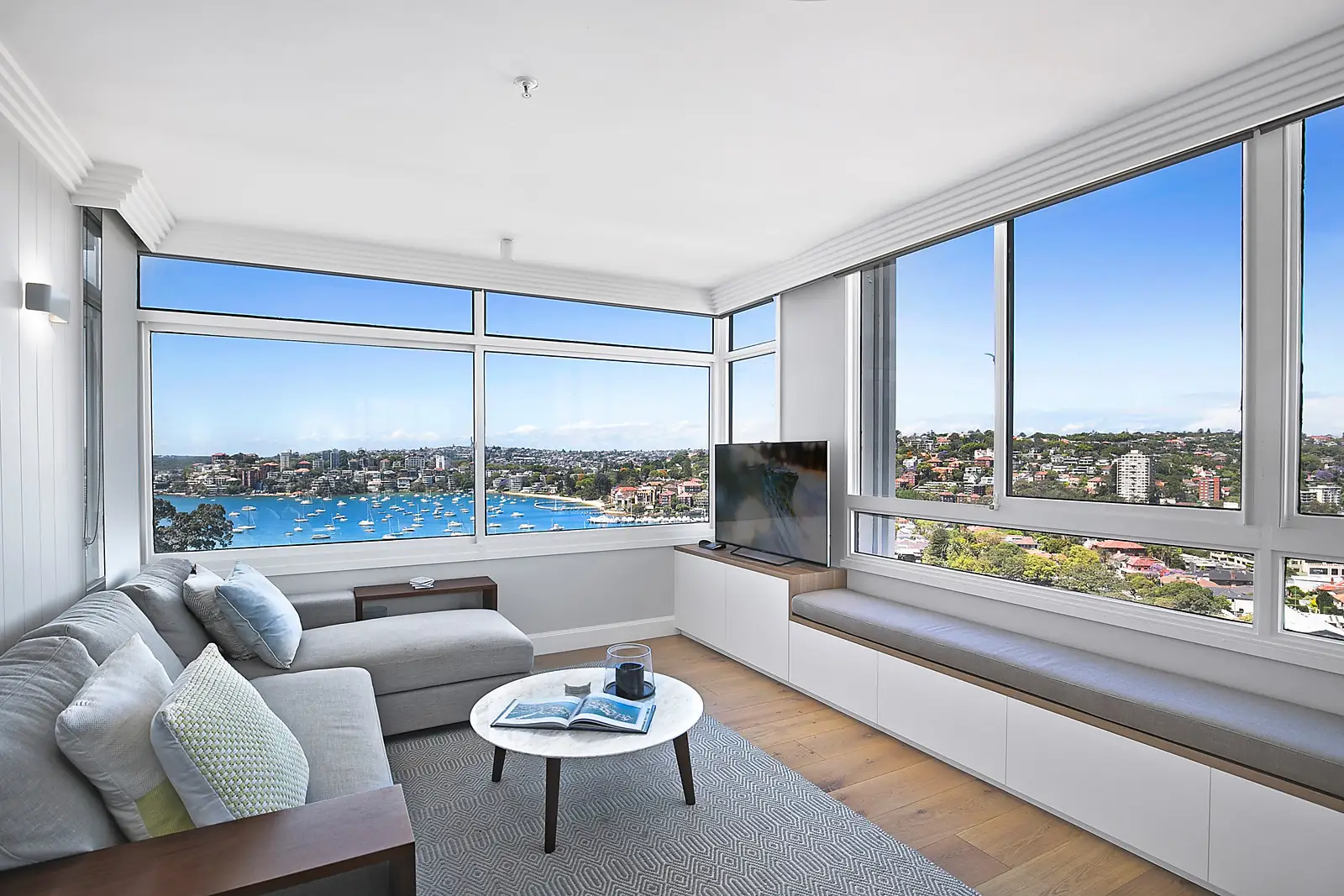 18/2 Eastbourne Road, Darling Point Sold by Bradfield Badgerfox - image 1