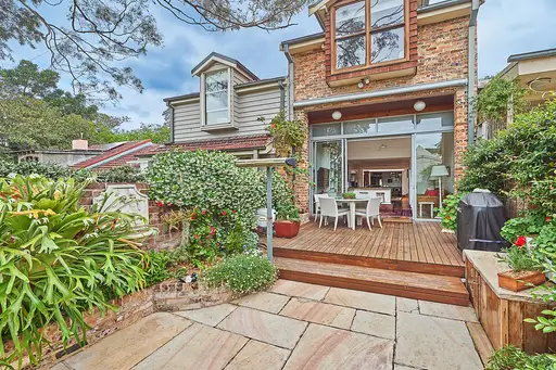 9 Glenview Street, Paddington Sold by Bradfield Badgerfox