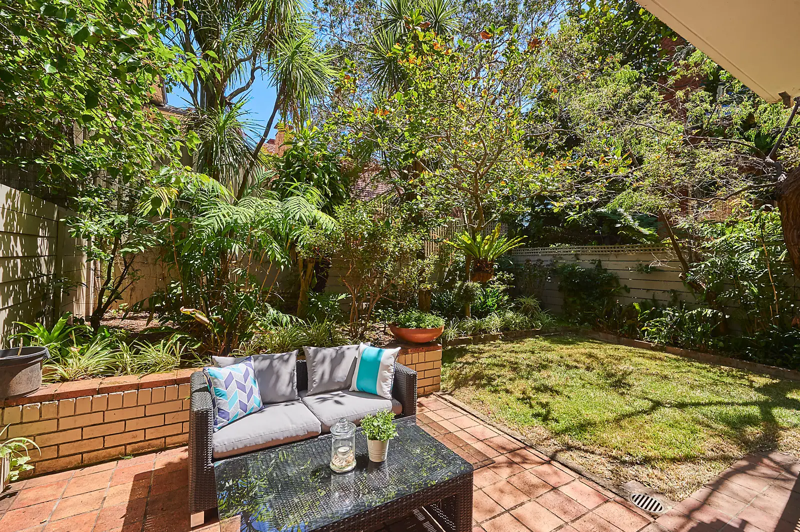 7/374 Edgecliff Road, Woollahra Sold by Bradfield Badgerfox - image 1