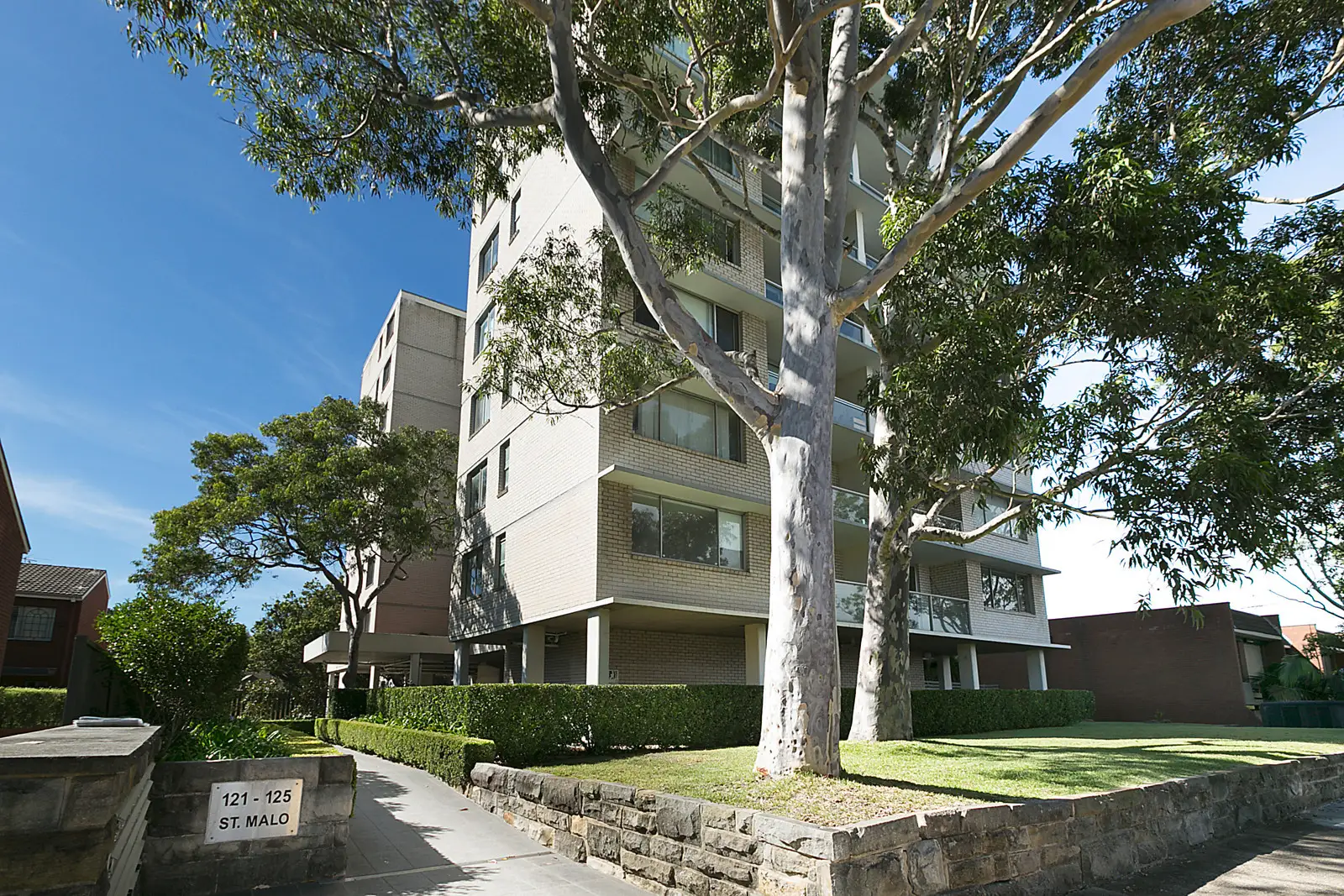 9/121-125 Cook Road, Centennial Park Sold by Bradfield Badgerfox - image 1