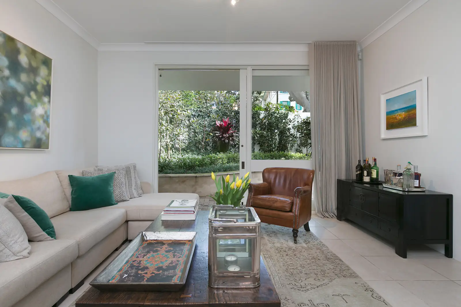 2/339-341 Edgecliff Road, Woollahra Sold by Bradfield Badgerfox - image 1