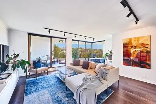 31/4 New McLean Street, Edgecliff Sold by Bradfield Badgerfox