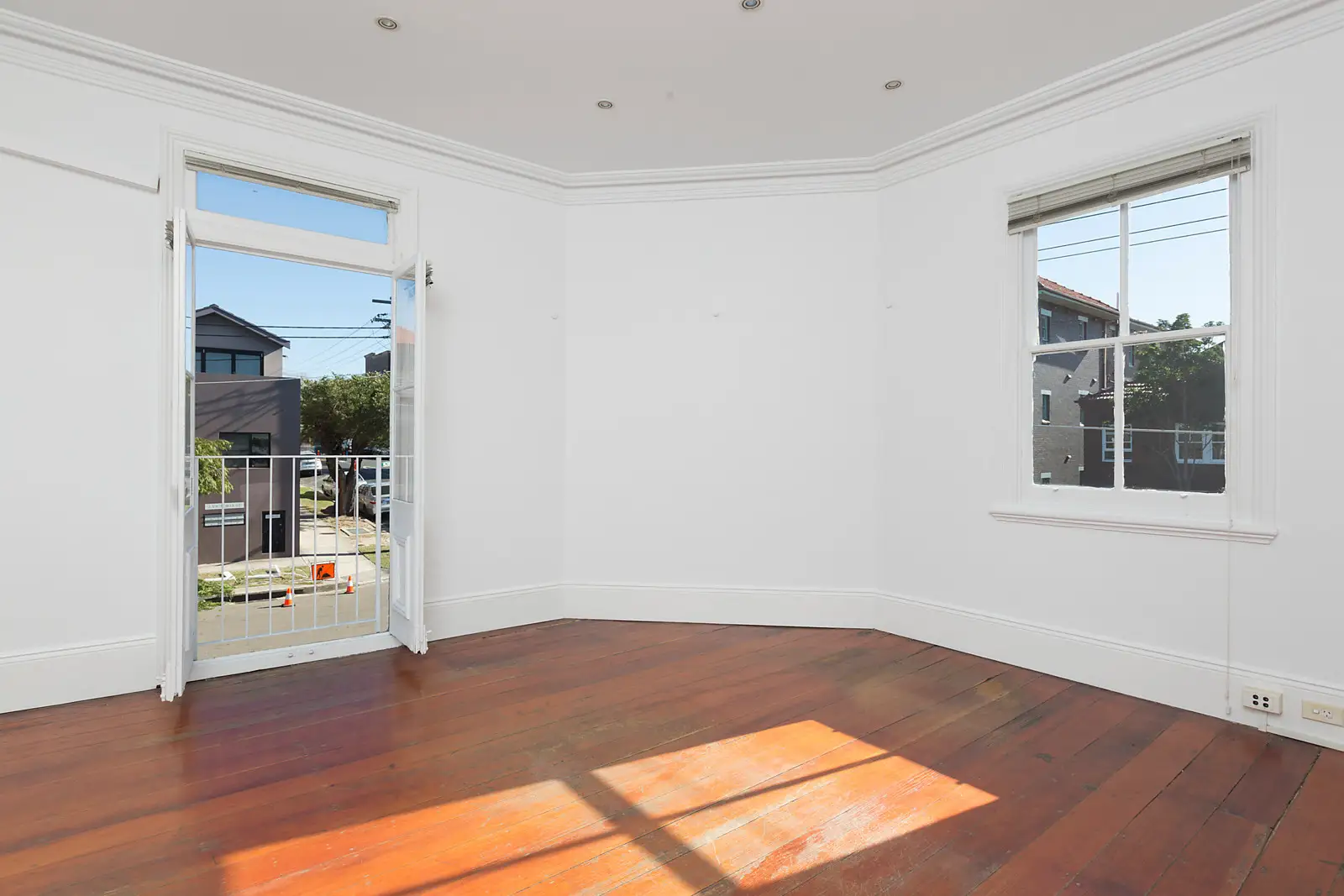 217 Alison Road, Randwick Sold by Bradfield Badgerfox - image 1