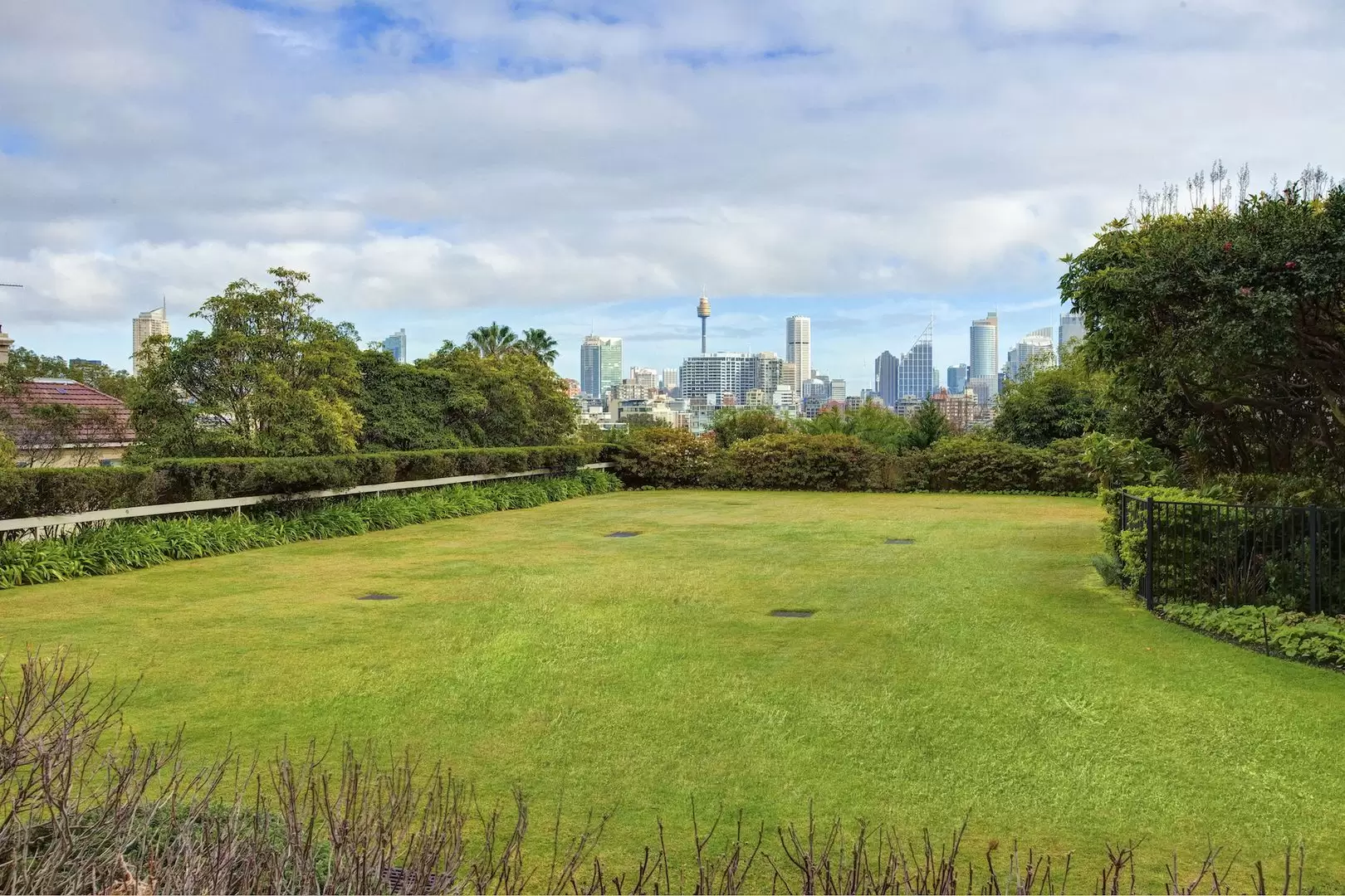 4/58-64 Darling Point Road, Darling Point Leased by Bradfield Badgerfox - image 1