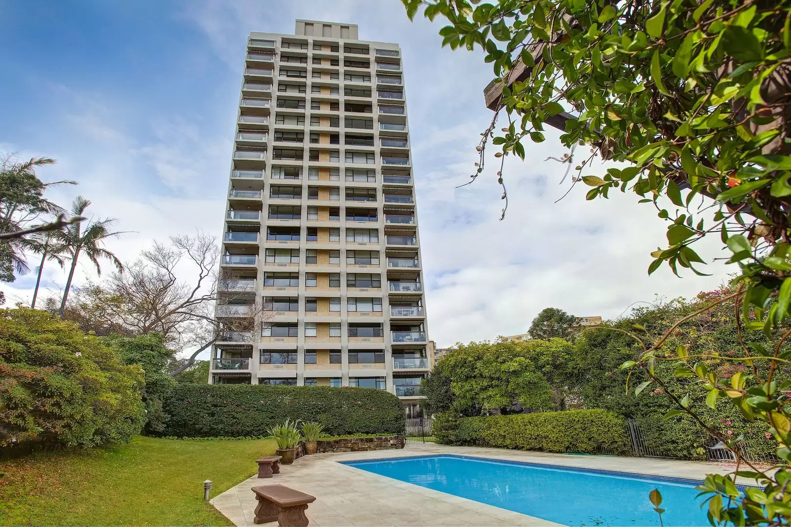 4/58-64 Darling Point Road, Darling Point Leased by Bradfield Badgerfox - image 1