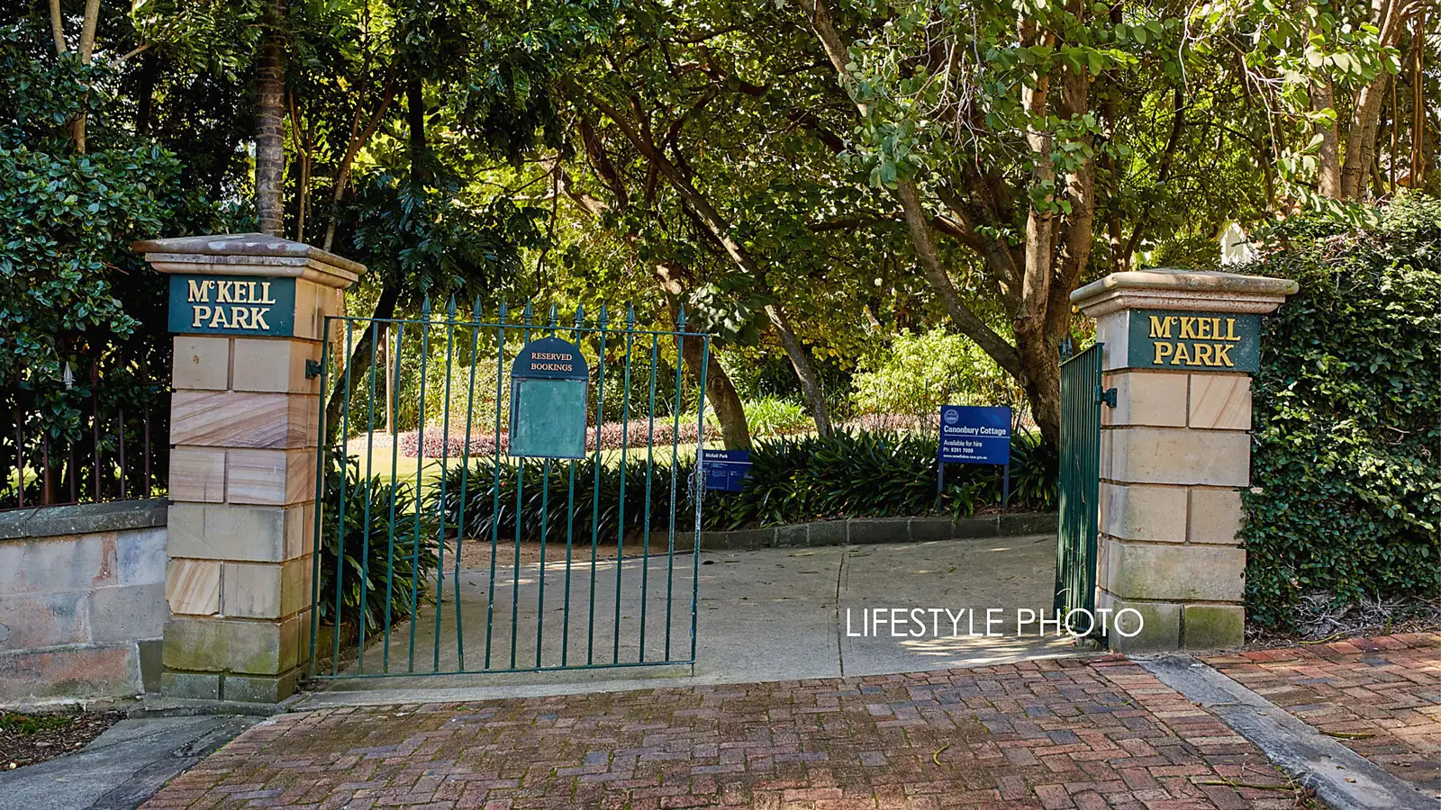4/107 Darling Point Road, Darling Point Sold by Bradfield Badgerfox - image 1