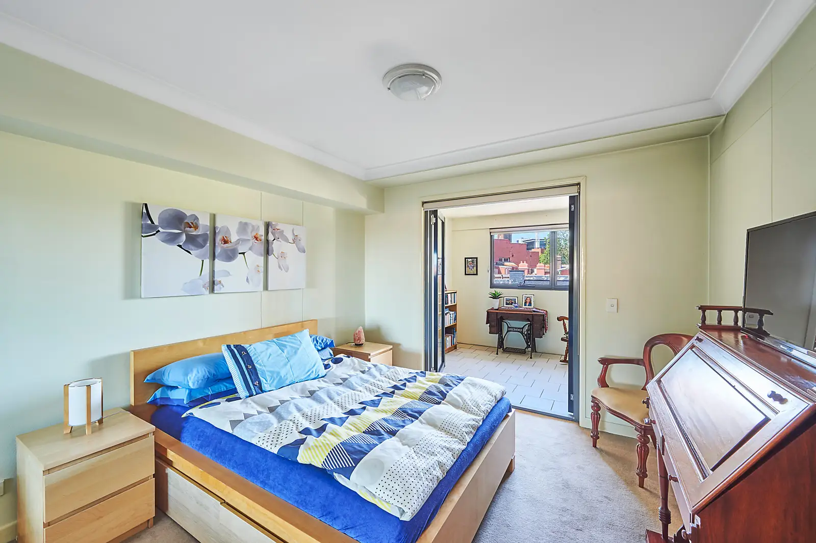 9/11-21 Flinders Street, Surry Hills Sold by Bradfield Badgerfox - image 1