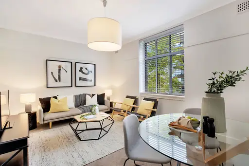 17/9 Wylde Street, Potts Point Sold by Bradfield Badgerfox