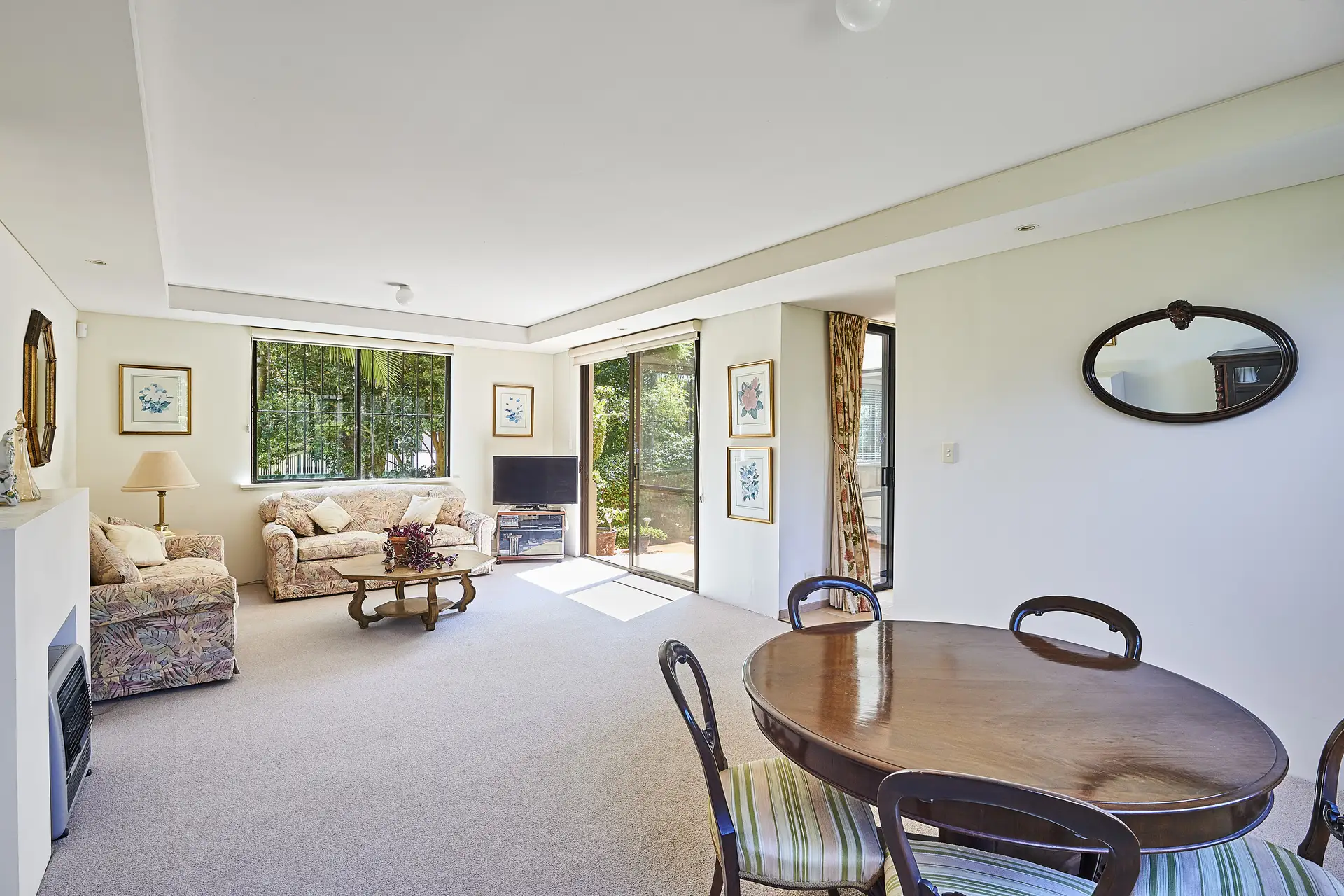 2/26 Dover Road, Rose Bay Sold by Bradfield Badgerfox - image 1