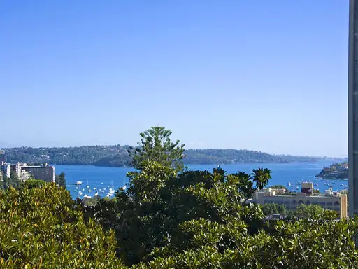 27/351 Edgecliff Road, Woollahra Sold by Bradfield Badgerfox