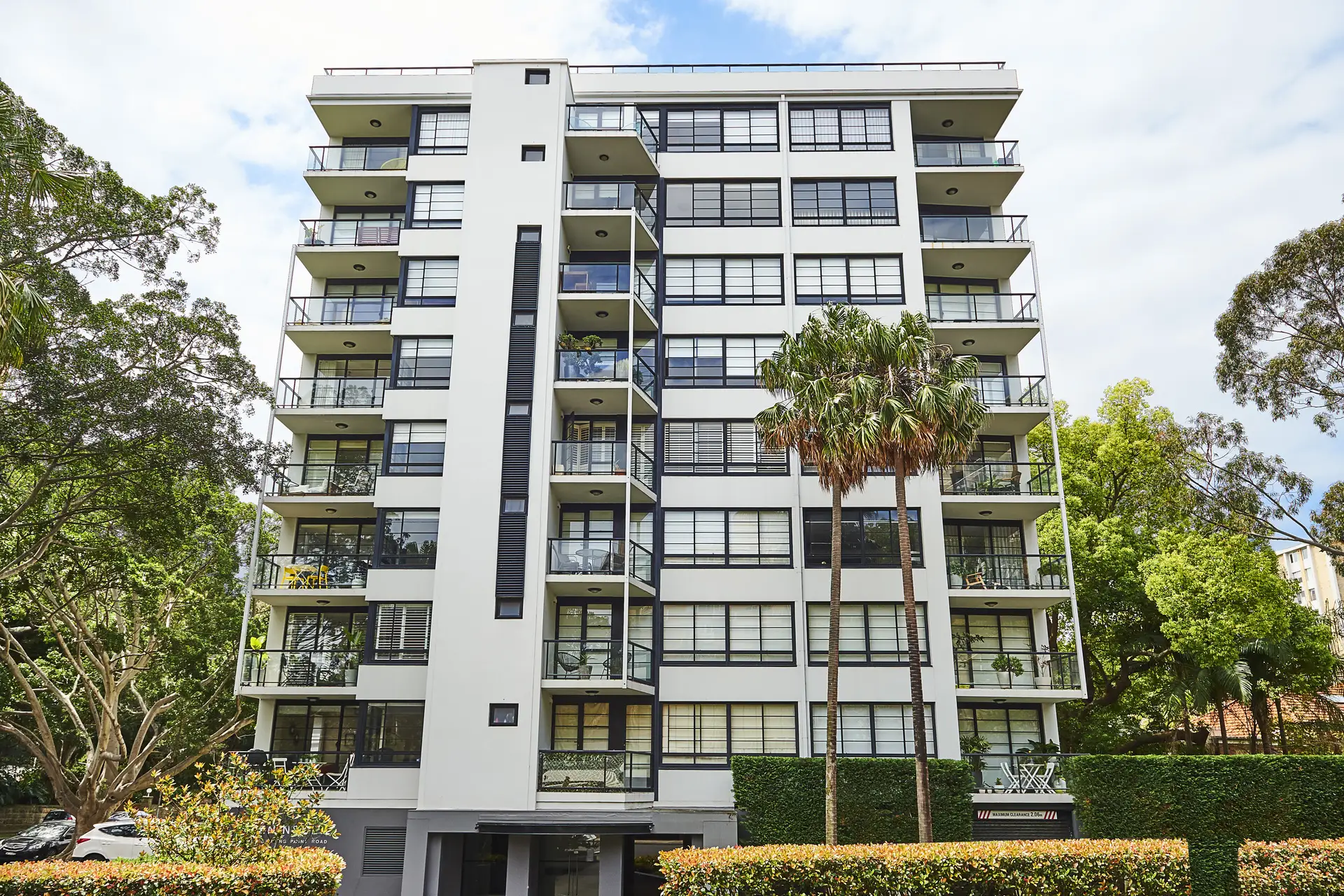 13/107 Darling Point Road, Darling Point Sold by Bradfield Badgerfox - image 1