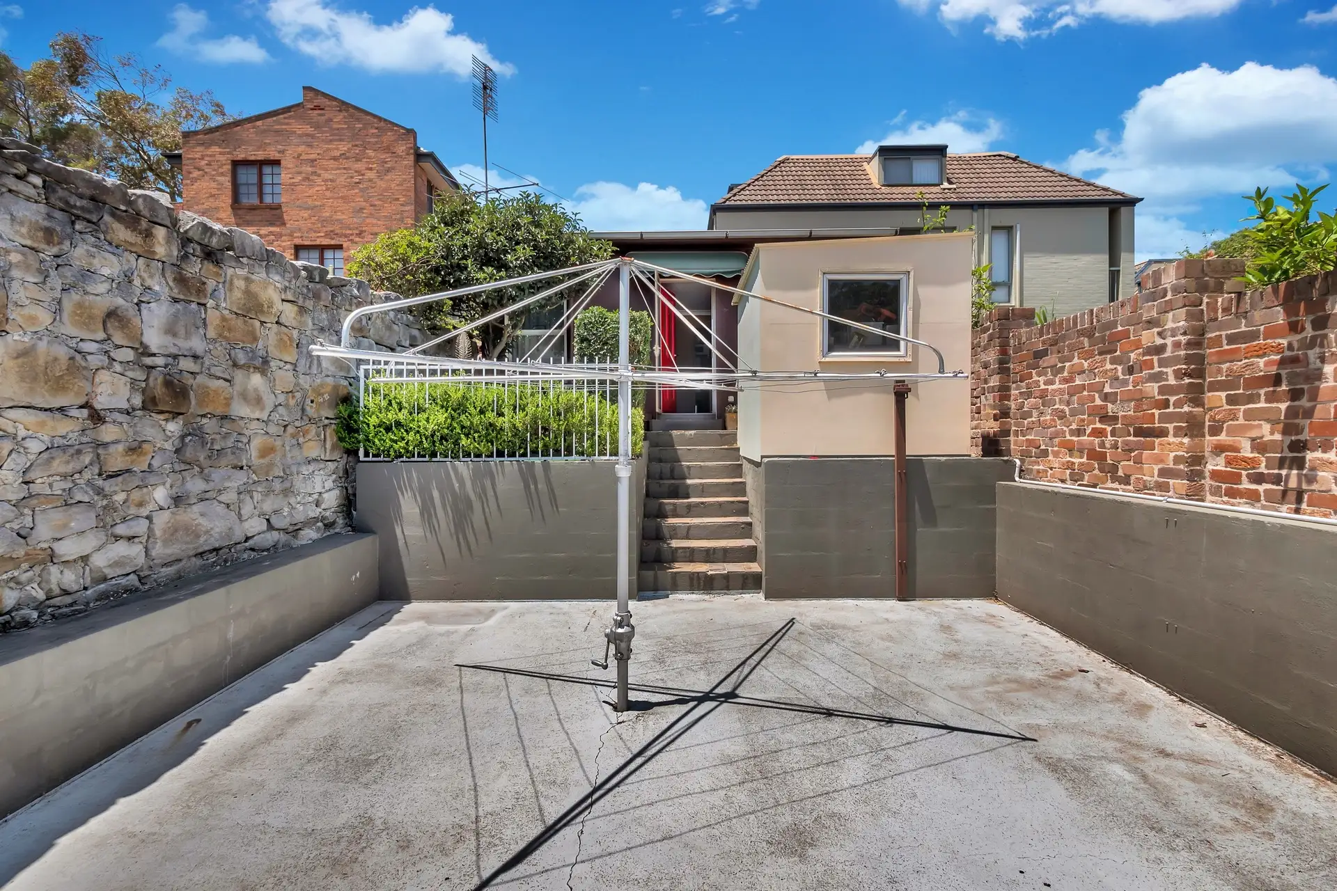 251 Avoca Street, Randwick Sold by Bradfield Badgerfox - image 1