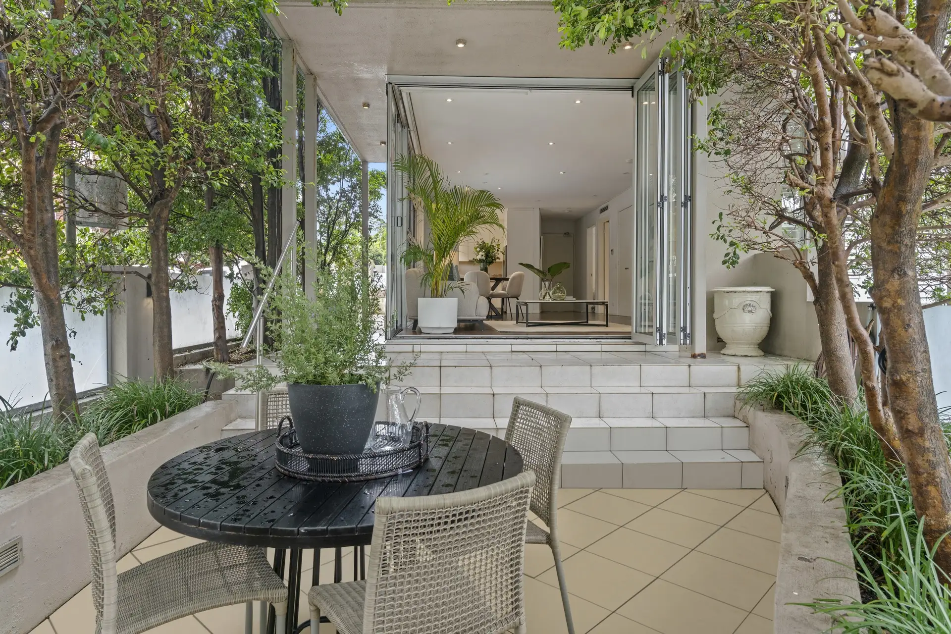 1/36 Dover Road, Rose Bay Sold by Bradfield Badgerfox - image 1