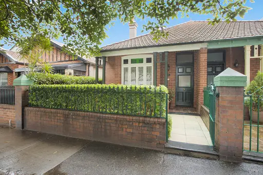 39 Earl Street, Randwick Sold by Bradfield Badgerfox