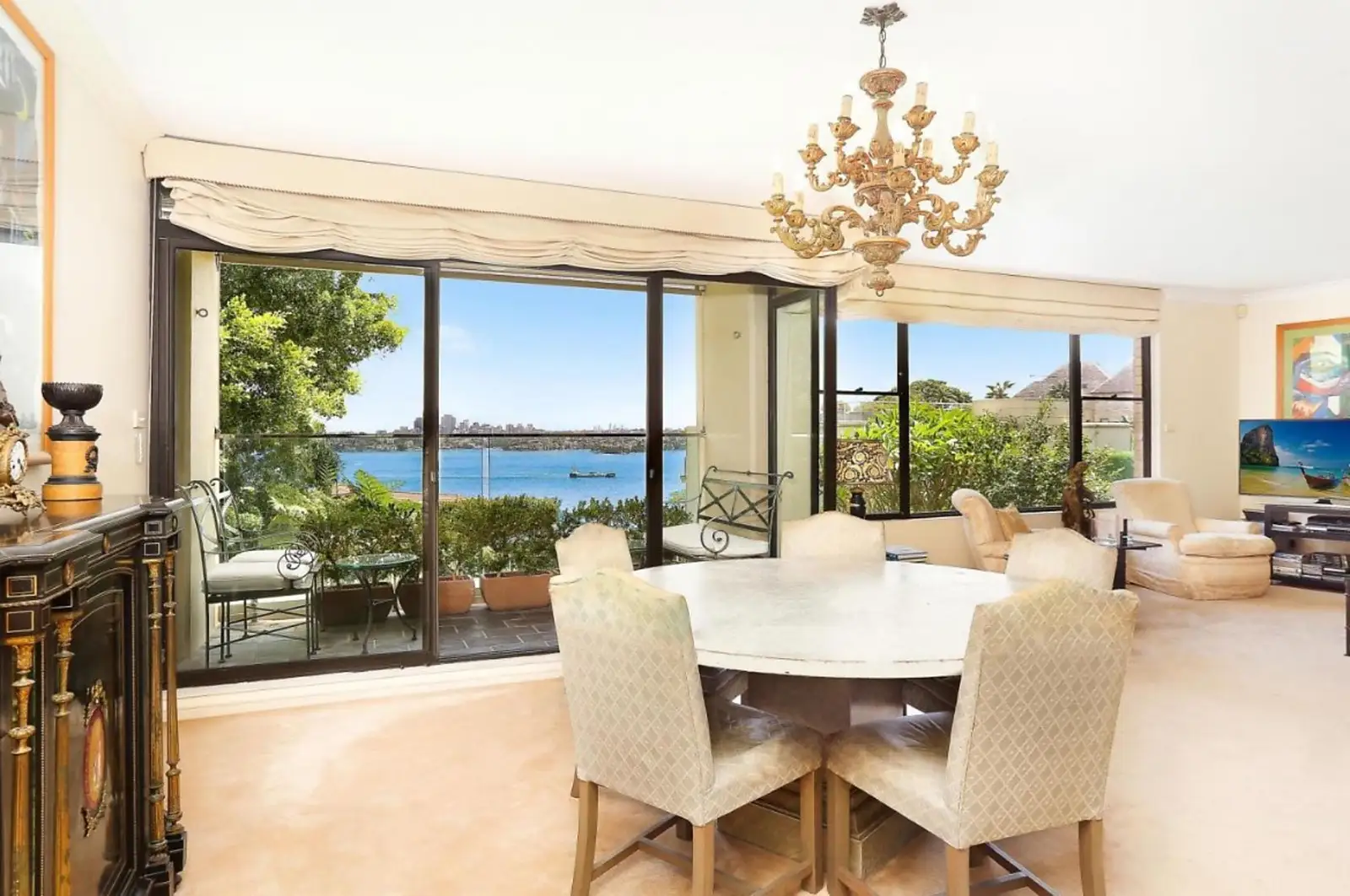 4/8 Wentworth Street, Point Piper Sold by Bradfield Badgerfox - image 1