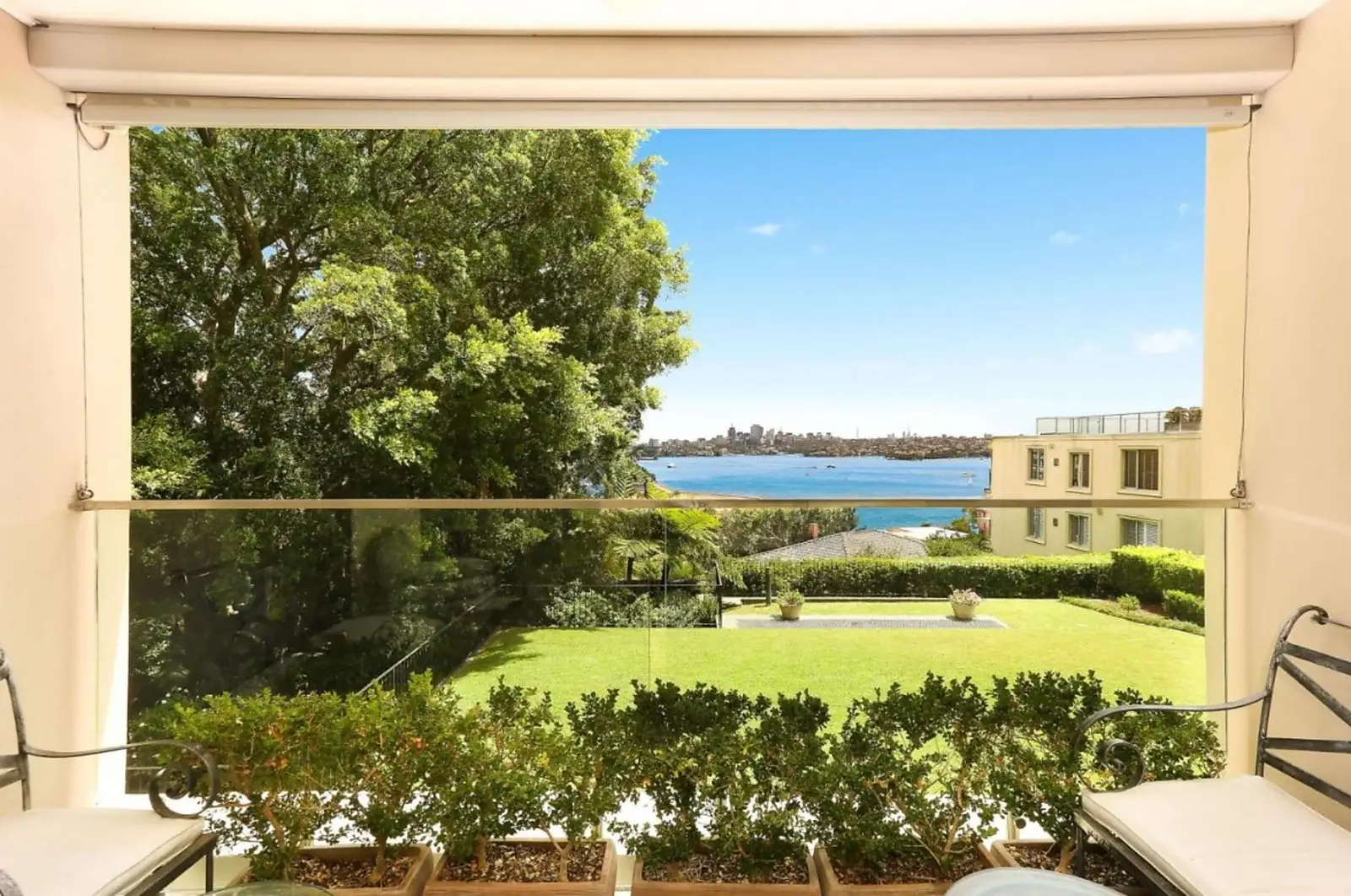 4/8 Wentworth Street, Point Piper Sold by Bradfield Badgerfox - image 1