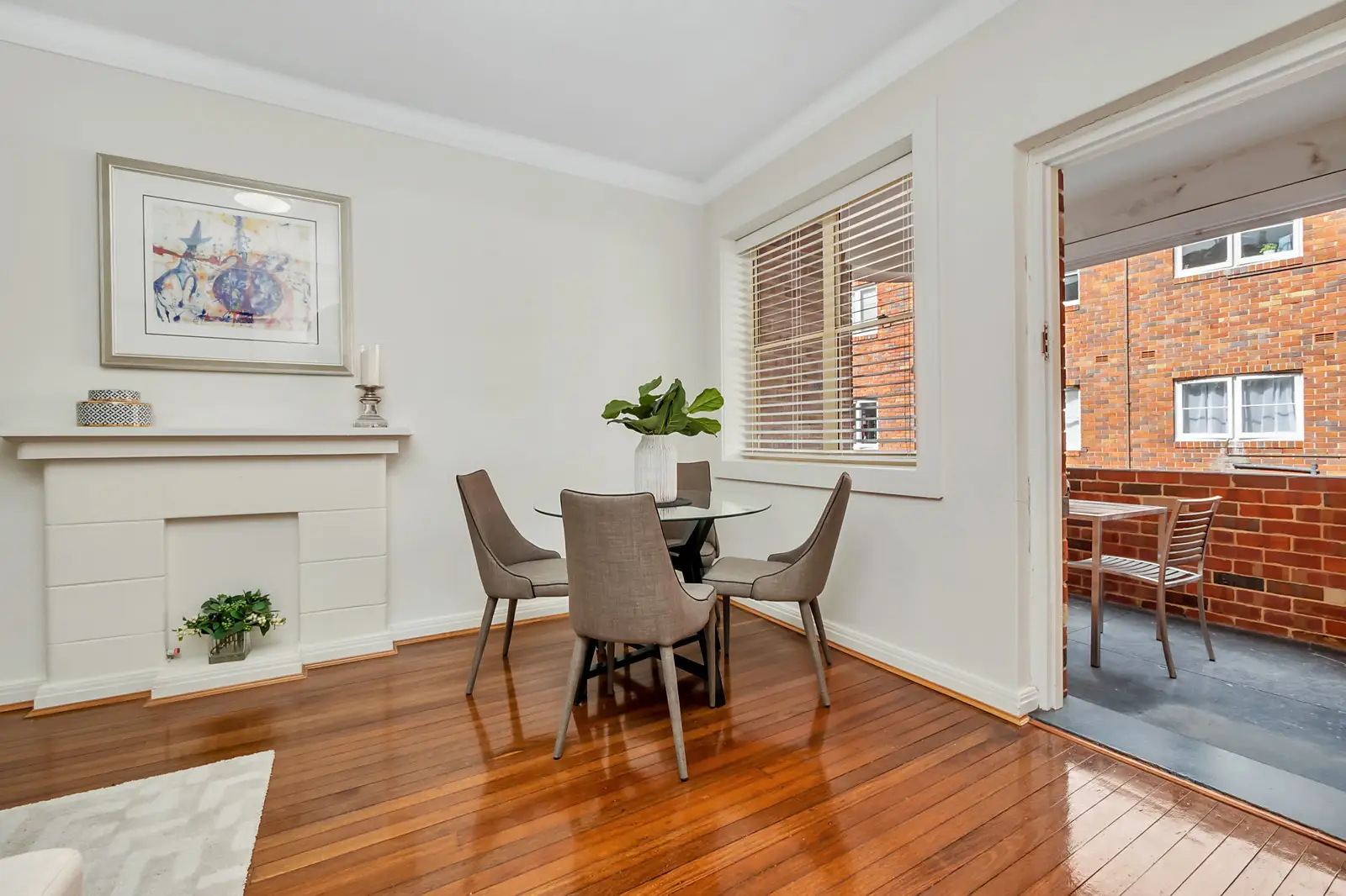 8/1 Manion Avenue, Rose Bay Sold by Bradfield Badgerfox - image 1