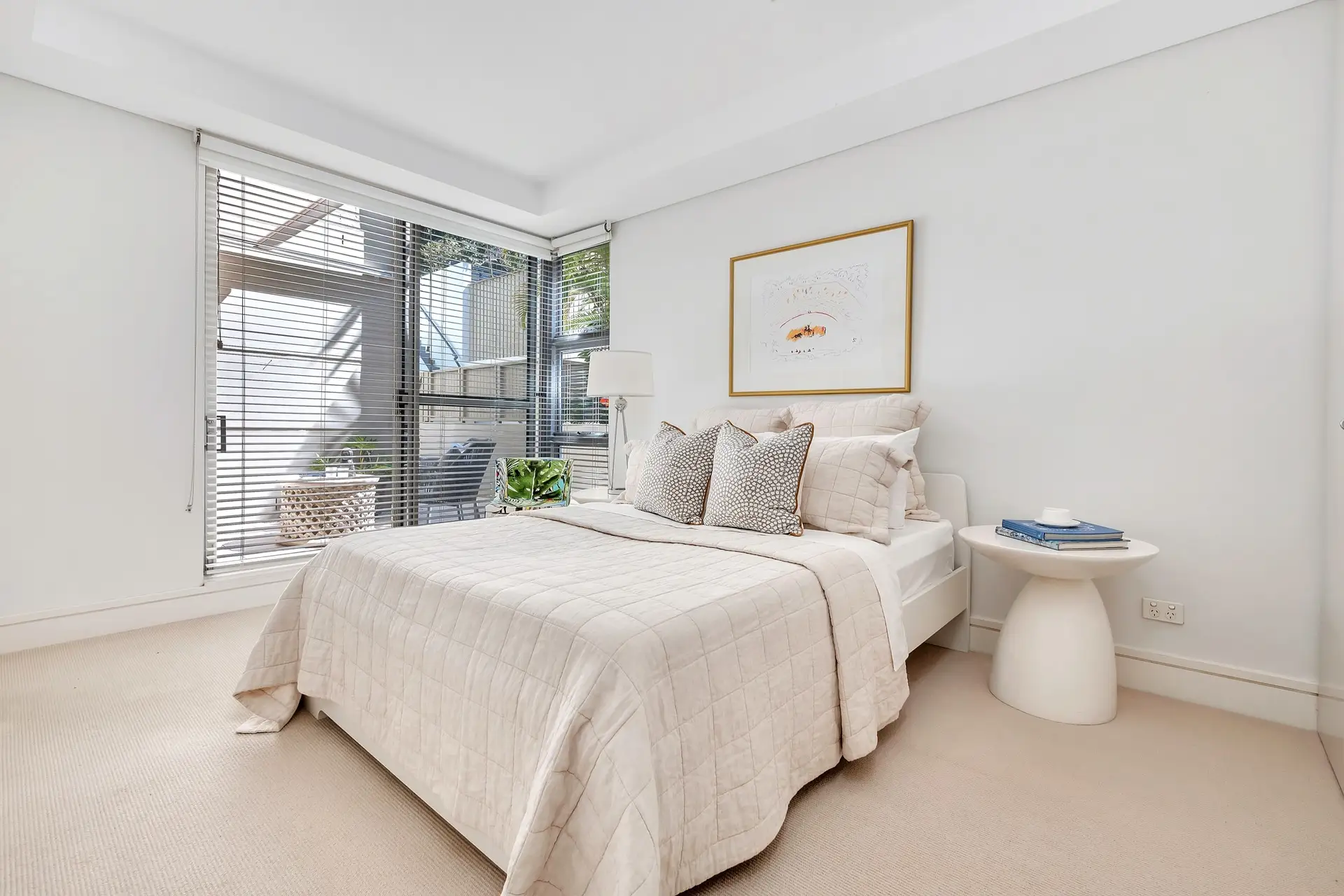 106/45-53 Carlisle Street, Rose Bay Sold by Bradfield Badgerfox - image 1