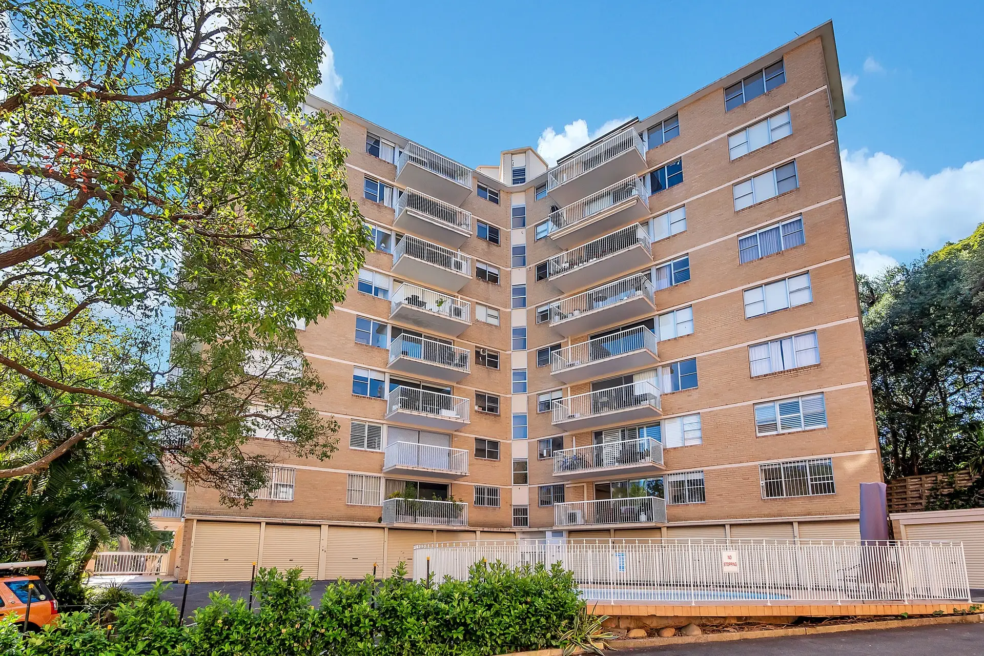 23/4 Mitchell Road, Darling Point Sold by Bradfield Badgerfox - image 1