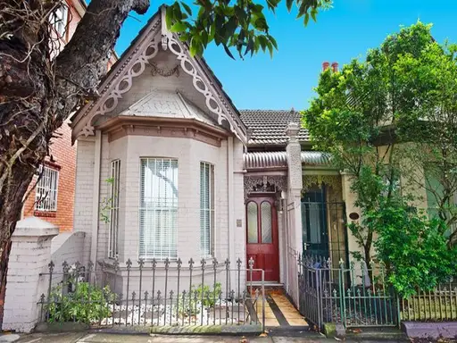 102 Wallis Street, Woollahra Sold by Bradfield Badgerfox