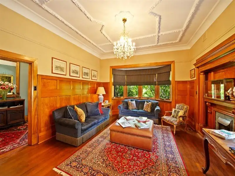 44-46 Lang Road, Centennial Park Sold by Bradfield Badgerfox - image 1