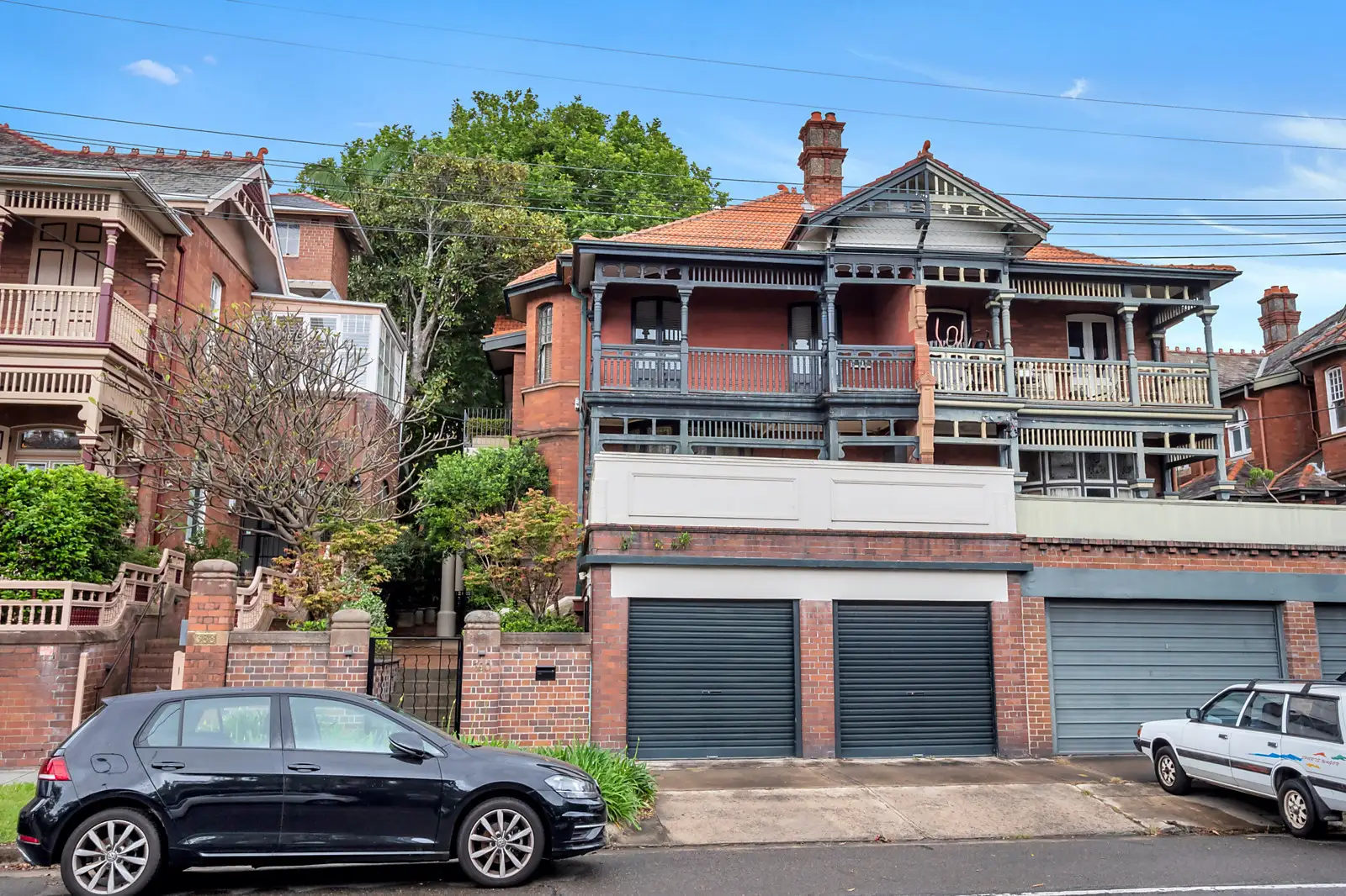 2/390 Edgecliff Road, Woollahra Sold by Bradfield Badgerfox - image 1