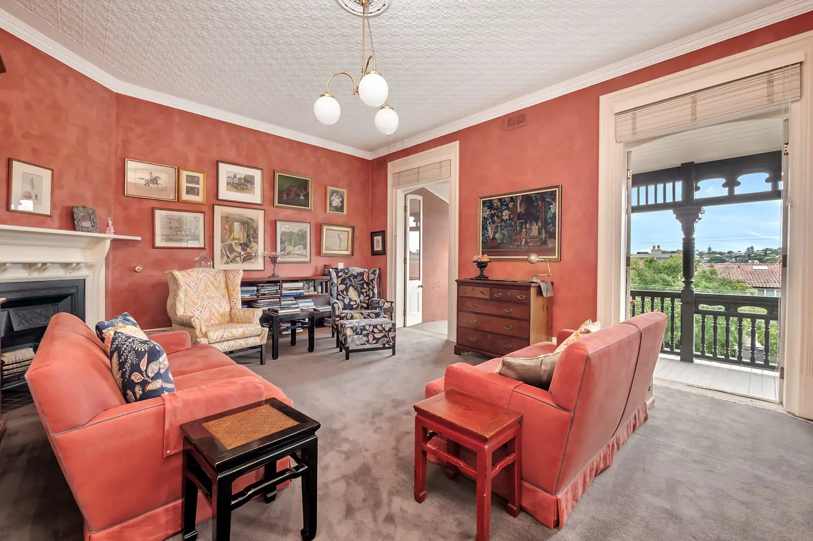 2/390 Edgecliff Road, Woollahra Sold by Bradfield Badgerfox - image 1