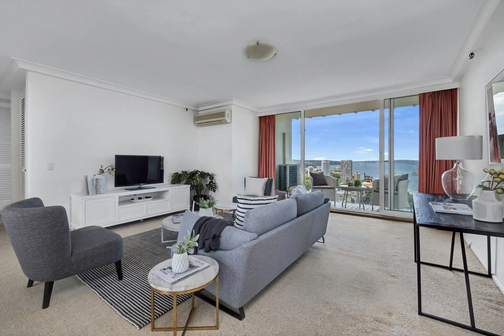 22G/3-17 Darling Point Road, Darling Point Sold by Bradfield Badgerfox - image 1