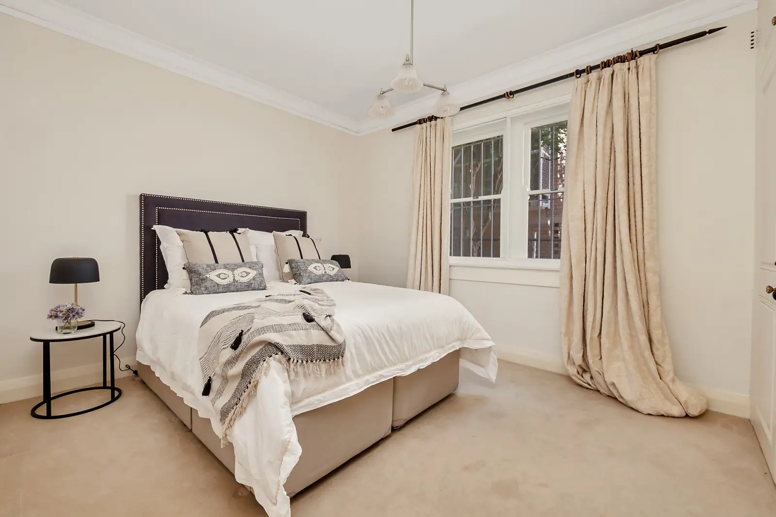 1/121 Ocean Street, Edgecliff Sold by Bradfield Badgerfox - image 1