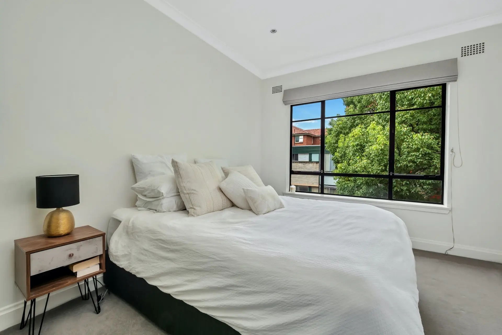 8/2 Holt Street, Double Bay Sold by Bradfield Badgerfox - image 1